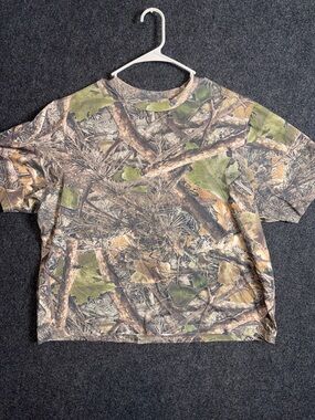 Cotton On Cropped Camo Tee - Olive & Brown XL